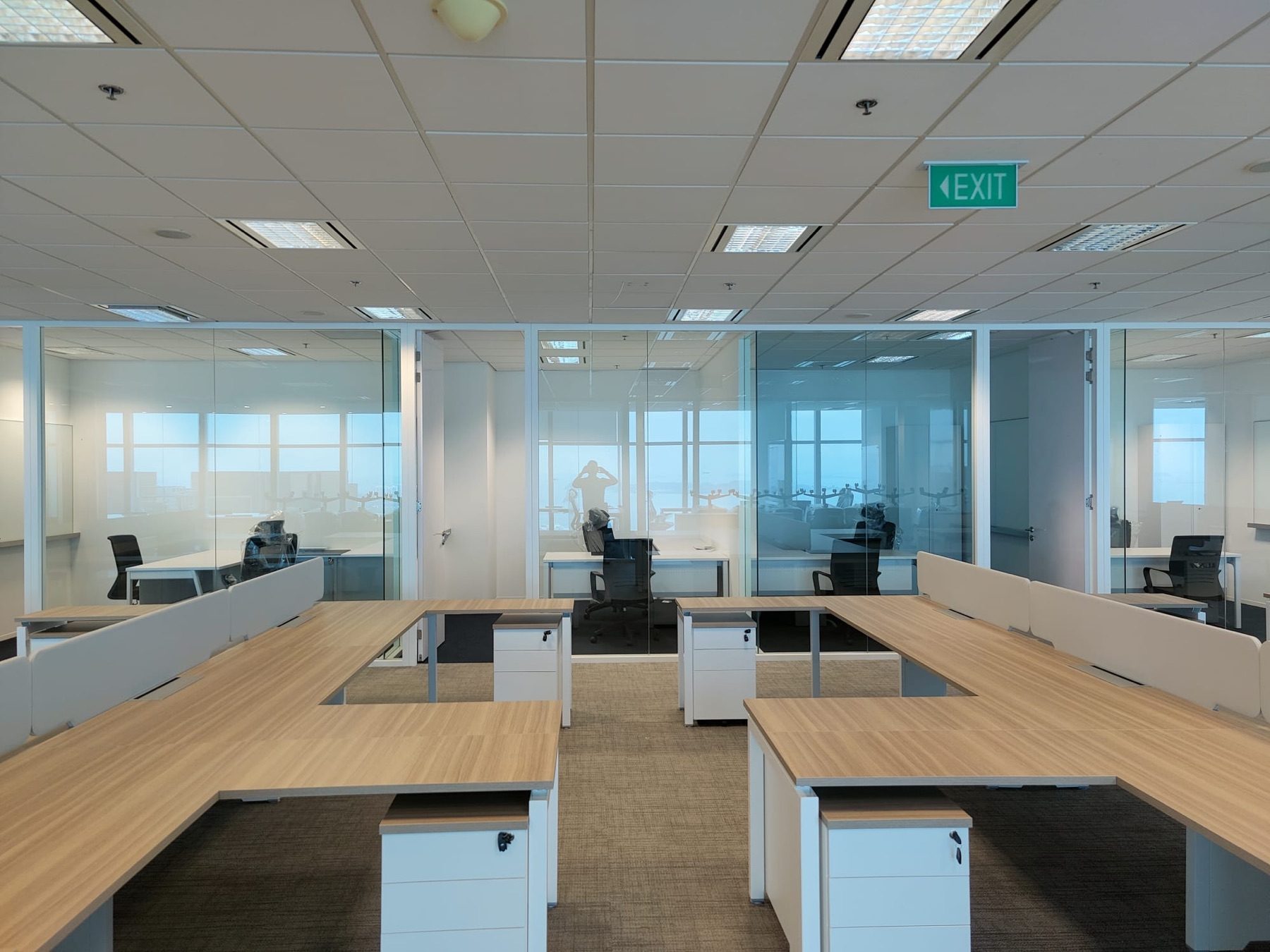 Oak benching and glass offices at MBFC Tower 3