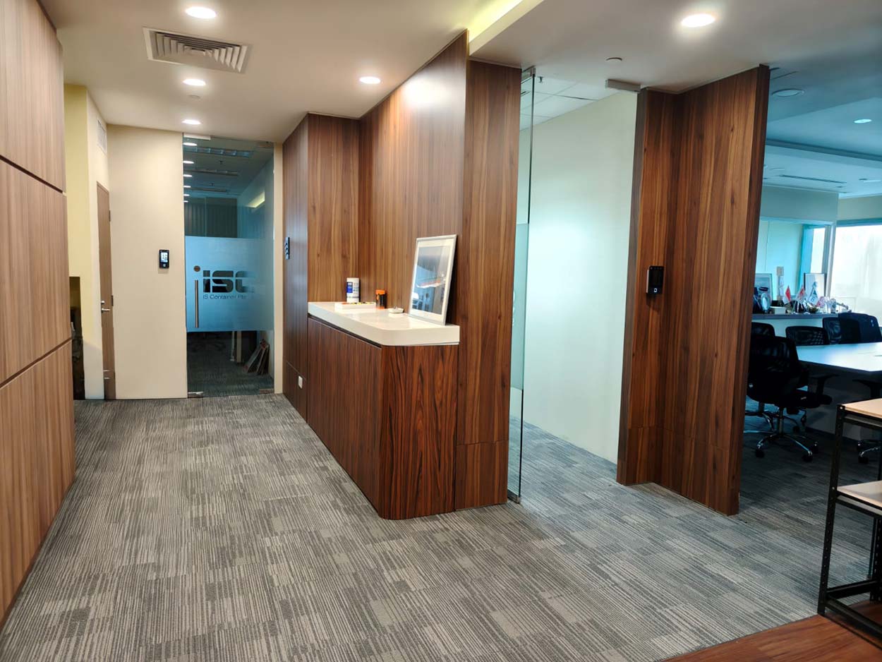 Suntec City Tower 4 office interior, project photo 1. Metadesign Interior, Singapore.